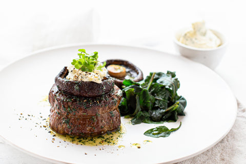 2019_bff_beeffilletsteak_garlicmushrooms_website-1.jpg
