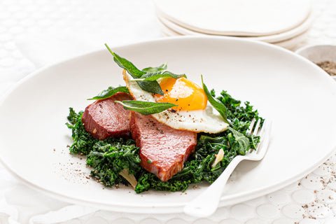 2020_standom_lachschinken_egg-kale_website-1.jpg