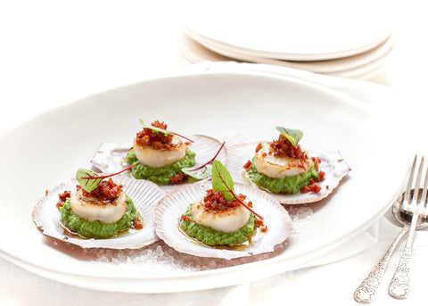 2021_angelakis_herveybayscallops_chorizo-pea_website-1.jpg