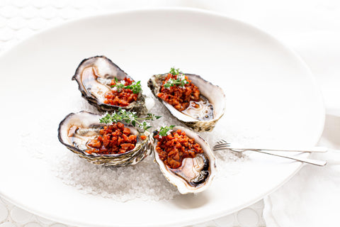 2021_angelakis_oysters_chorizo-redwinevinegar_website-1.jpg